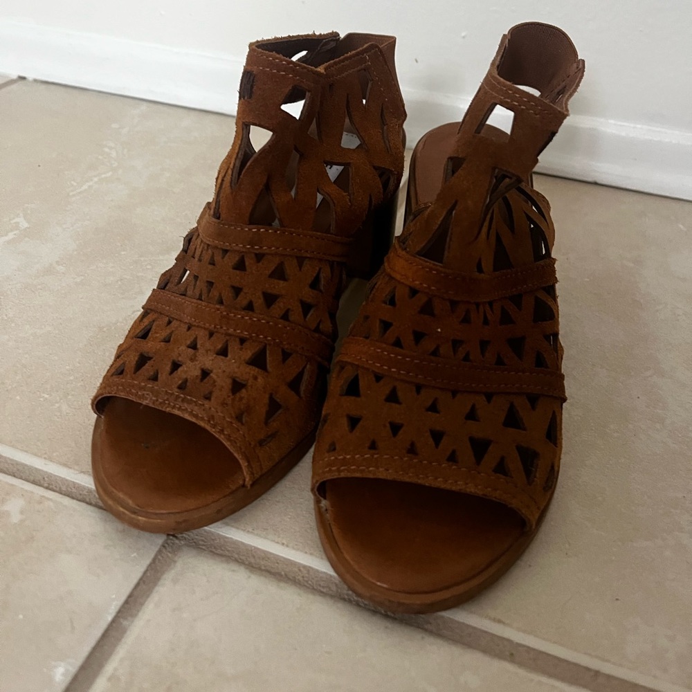 Steve Madden sandal